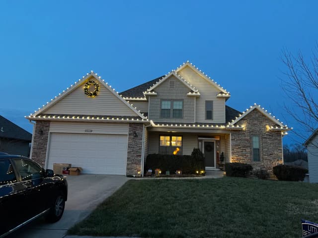Christmas Lighting Service 11